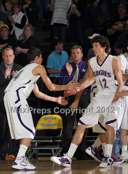 Thumbnail 3 in Walsh vs. Caliche (CHSAA 1A Final Four) photogallery.
