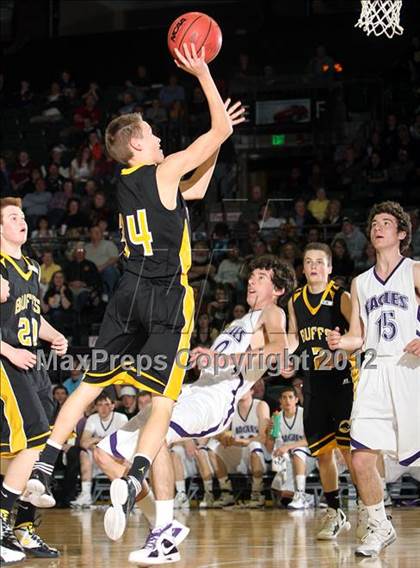 Thumbnail 2 in Walsh vs. Caliche (CHSAA 1A Final Four) photogallery.