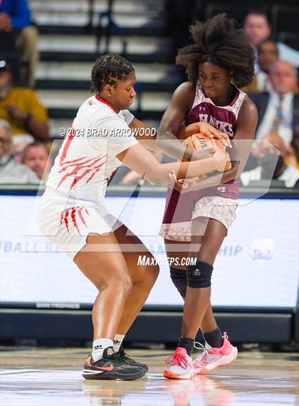 Thumbnail 3 in Seaforth vs North Pitt (NCHSAA 2A Regional Final) photogallery.