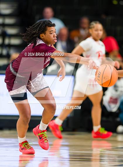 Thumbnail 3 in Seaforth vs North Pitt (NCHSAA 2A Regional Final) photogallery.