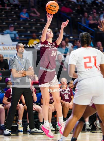 Thumbnail 3 in Seaforth vs North Pitt (NCHSAA 2A Regional Final) photogallery.