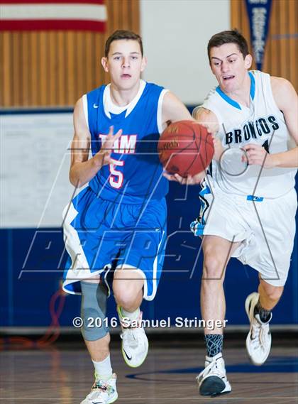 Thumbnail 2 in Clovis North vs. Tamalpais (Chris Huber Classic) photogallery.