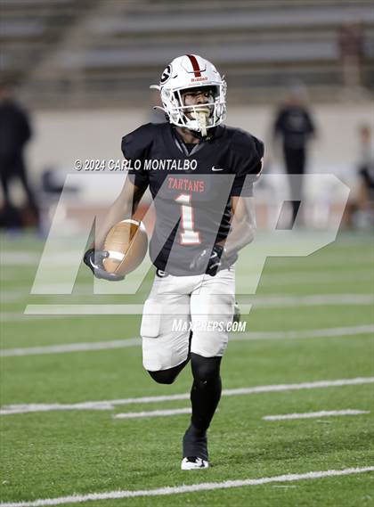 Thumbnail 1 in Dana Hills vs. Glendora (CIF SS Division 6 Semifinal) photogallery.