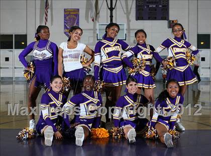 Thumbnail 2 in Dominguez vs. Lynwood photogallery.