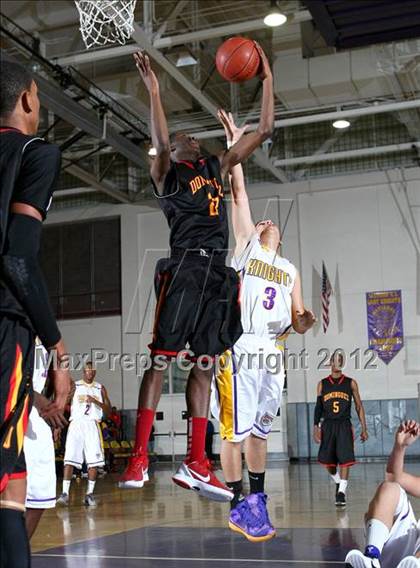 Thumbnail 1 in Dominguez vs. Lynwood photogallery.