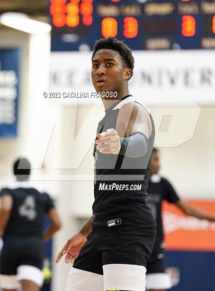 Thumbnail 3 in Long Island Lutheran vs. Bishop Walsh (Metro Classic) photogallery.