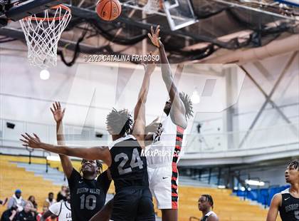 Thumbnail 3 in Long Island Lutheran vs. Bishop Walsh (Metro Classic) photogallery.
