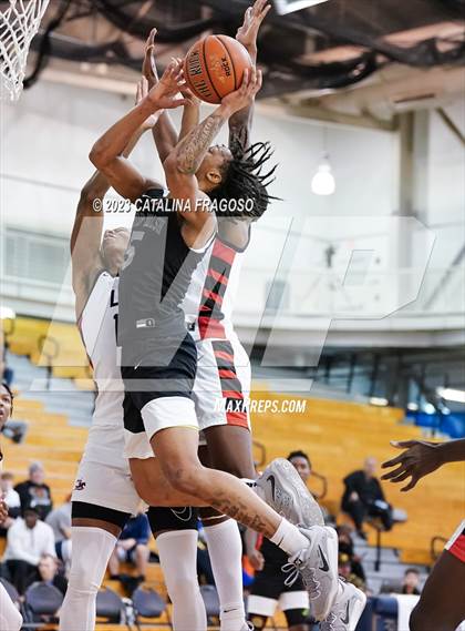 Thumbnail 1 in Long Island Lutheran vs. Bishop Walsh (Metro Classic) photogallery.