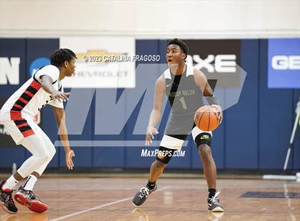 Thumbnail 3 in Long Island Lutheran vs. Bishop Walsh (Metro Classic) photogallery.