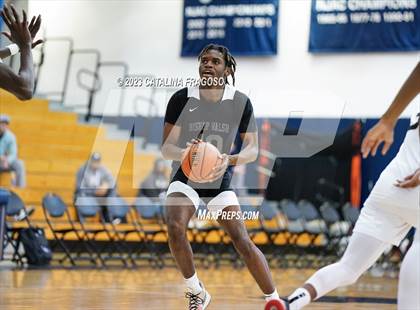 Thumbnail 2 in Long Island Lutheran vs. Bishop Walsh (Metro Classic) photogallery.