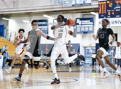 Thumbnail 3 in Long Island Lutheran vs. Bishop Walsh (Metro Classic) photogallery.