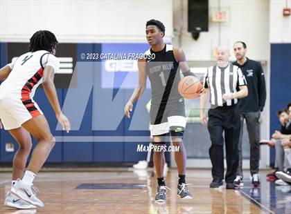Thumbnail 3 in Long Island Lutheran vs. Bishop Walsh (Metro Classic) photogallery.