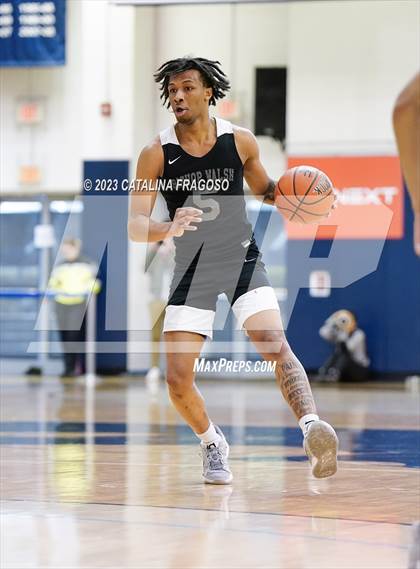 Thumbnail 2 in Long Island Lutheran vs. Bishop Walsh (Metro Classic) photogallery.