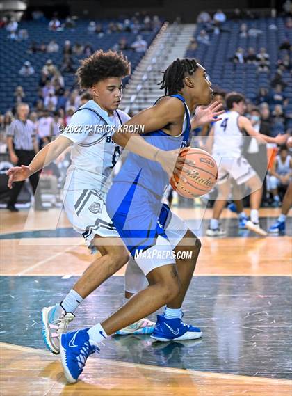 Thumbnail 3 in Gonzaga Prep vs. Federal Way (WIAA 4A Round 1 State Playoff)   photogallery.