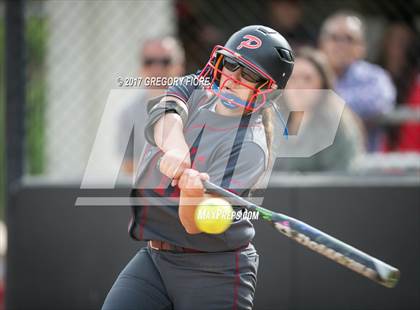 Thumbnail 1 in Village Christian vs. Santa Paula photogallery.