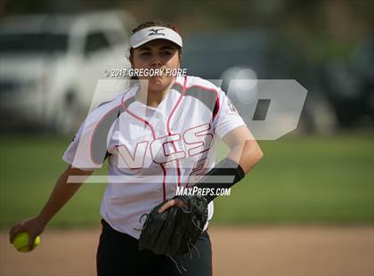 Thumbnail 1 in Village Christian vs. Santa Paula photogallery.