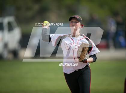 Thumbnail 1 in Village Christian vs. Santa Paula photogallery.