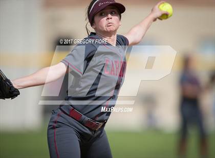 Thumbnail 1 in Village Christian vs. Santa Paula photogallery.