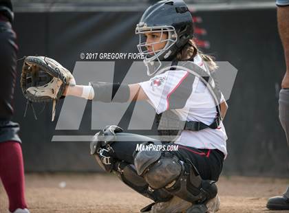 Thumbnail 1 in Village Christian vs. Santa Paula photogallery.
