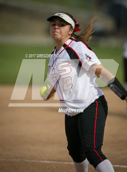 Thumbnail 1 in Village Christian vs. Santa Paula photogallery.