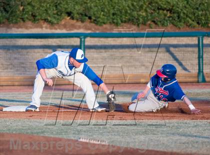 Thumbnail 2 in Person vs. Wake Forest-Rolesville (Bobby Murray Invitational) photogallery.