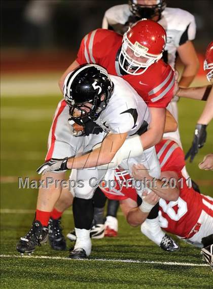 Thumbnail 3 in Howe @ Ponder photogallery.