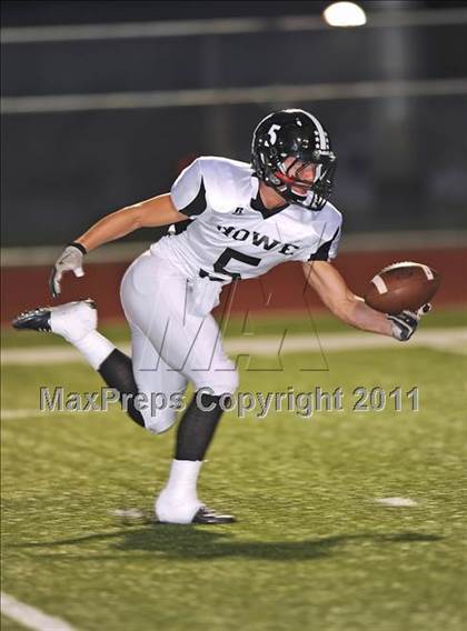 Thumbnail 1 in Howe @ Ponder photogallery.
