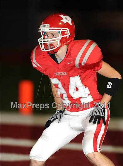 Thumbnail 2 in Howe @ Ponder photogallery.