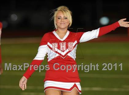 Thumbnail 3 in Howe @ Ponder photogallery.