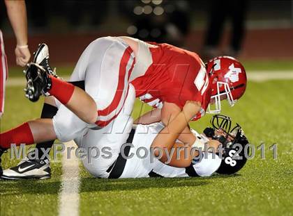 Thumbnail 2 in Howe @ Ponder photogallery.