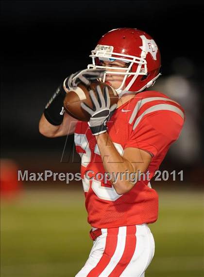 Thumbnail 2 in Howe @ Ponder photogallery.