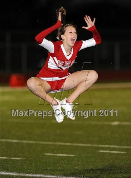 Thumbnail 3 in Howe @ Ponder photogallery.
