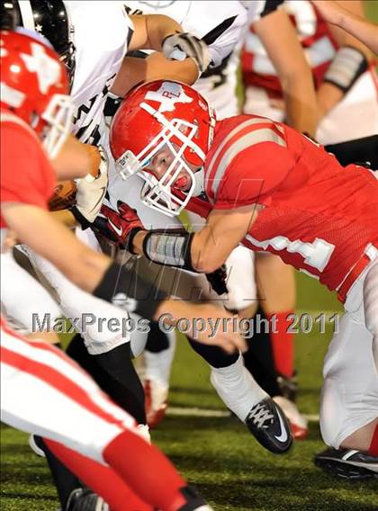Thumbnail 3 in Howe @ Ponder photogallery.