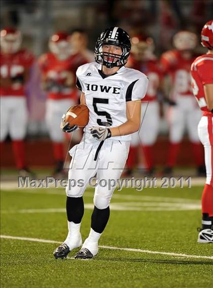 Thumbnail 2 in Howe @ Ponder photogallery.