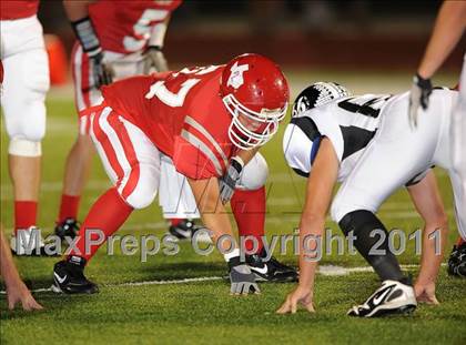 Thumbnail 2 in Howe @ Ponder photogallery.