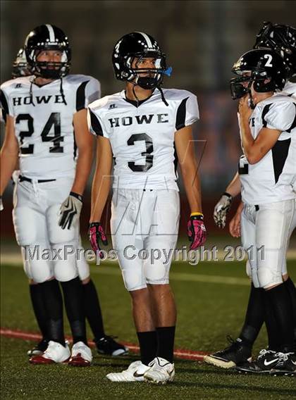 Thumbnail 3 in Howe @ Ponder photogallery.
