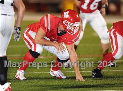 Thumbnail 3 in Howe @ Ponder photogallery.