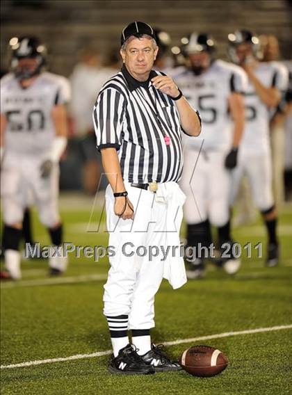 Thumbnail 3 in Howe @ Ponder photogallery.