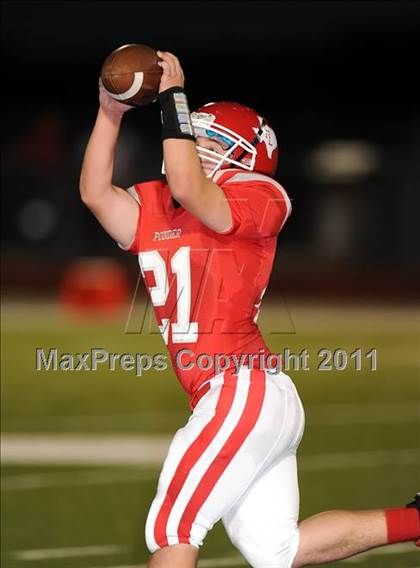 Thumbnail 1 in Howe @ Ponder photogallery.