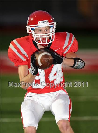 Thumbnail 2 in Howe @ Ponder photogallery.