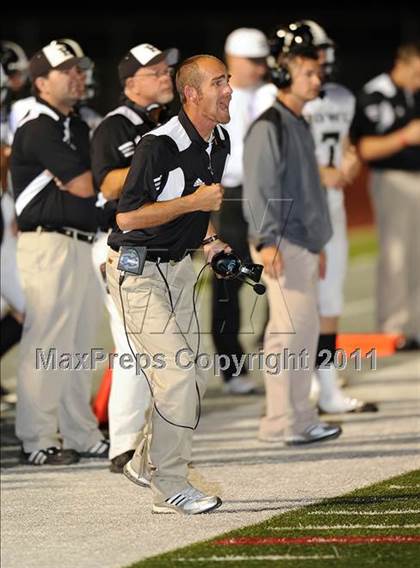 Thumbnail 3 in Howe @ Ponder photogallery.