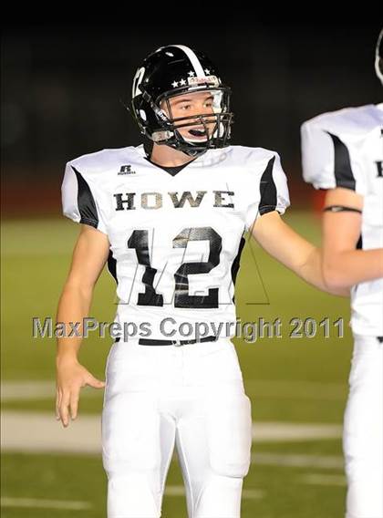 Thumbnail 3 in Howe @ Ponder photogallery.