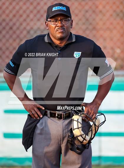 Thumbnail 3 in George Jenkins vs. Kathleen (FHSAA 6A - District 10 Quarterfinal) photogallery.