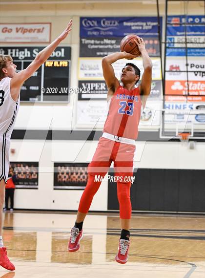 Thumbnail 3 in Leander @ Vandegrift photogallery.