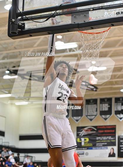 Thumbnail 1 in Leander @ Vandegrift photogallery.