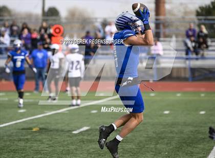 Thumbnail 3 in Mesa Ridge vs Broomfield (4A Quarterfinal) photogallery.