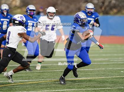 Thumbnail 2 in Mesa Ridge vs Broomfield (4A Quarterfinal) photogallery.