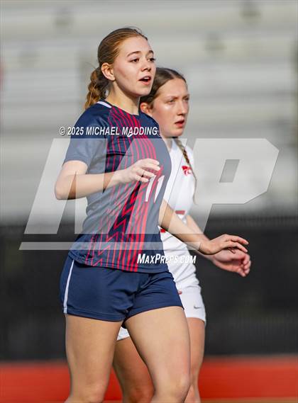 Thumbnail 3 in Hardin-Jefferson vs Splendora (HJ United Cup Soccer Tournament) photogallery.