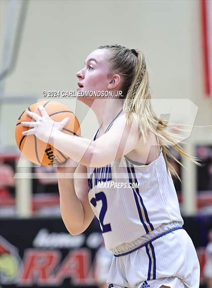 Thumbnail 1 in Brentwood vs. Independence photogallery.