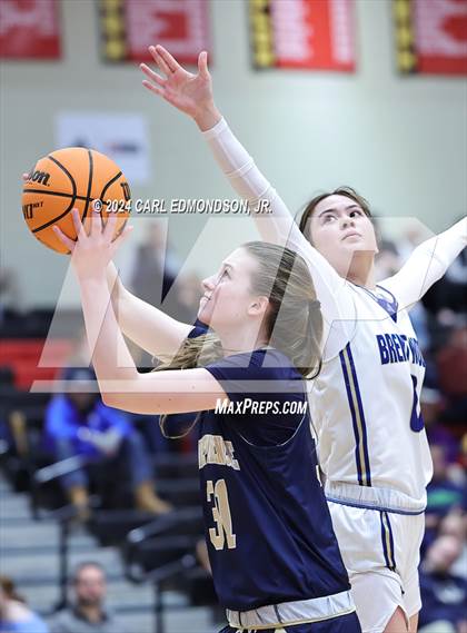 Thumbnail 3 in Brentwood vs. Independence photogallery.